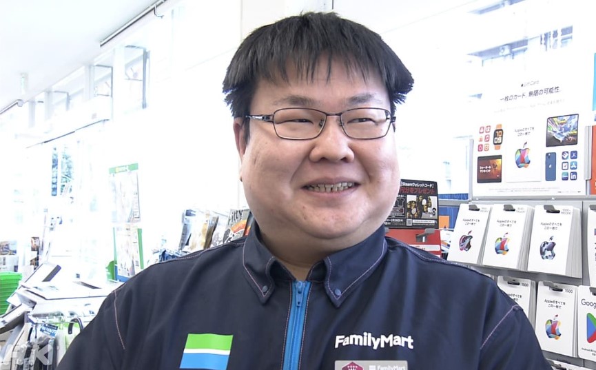 松江市内のコンビニで店長を務める山内剛さんは、名物店長としてちょっとした有名人ですよね。