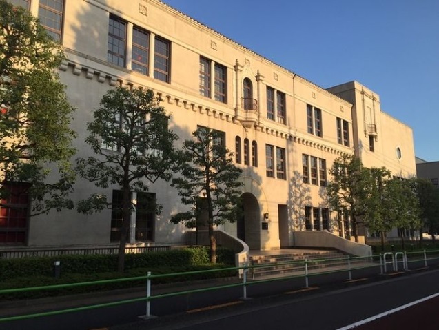 野崎萌香の出身校・東洋英和女学院